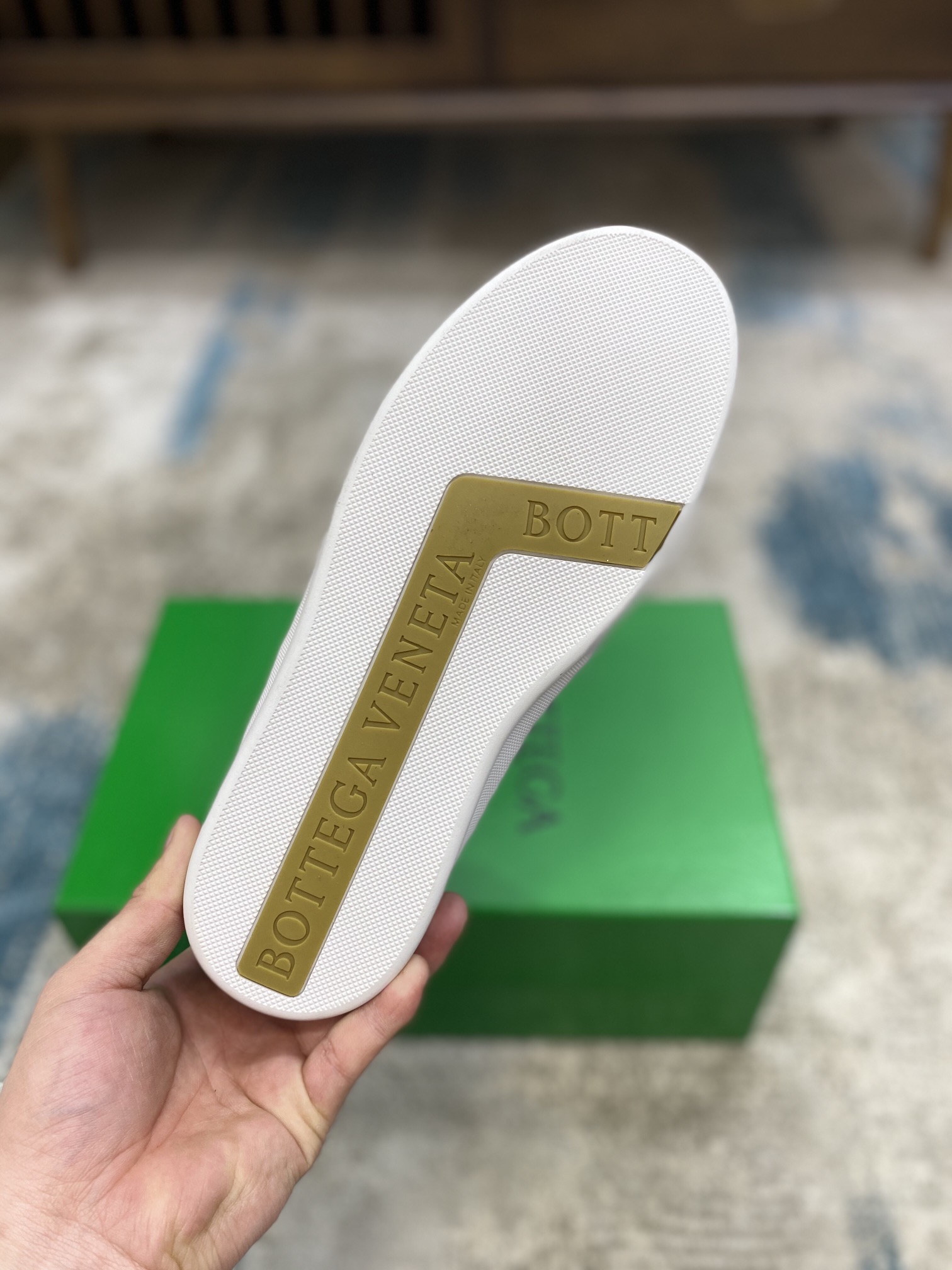 Bottega Veneta Men's With Wave Line Sneakers Black For Men - Soul Replicas