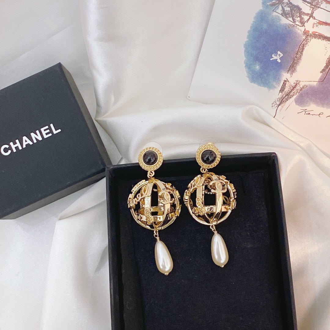 Chanel Earrings - Soul Replicas