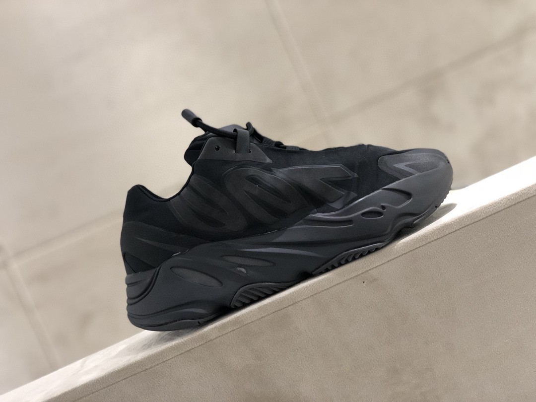 Adidas YZ Boost 700 MNVN Black For Women FV4440 - Soul Replicas