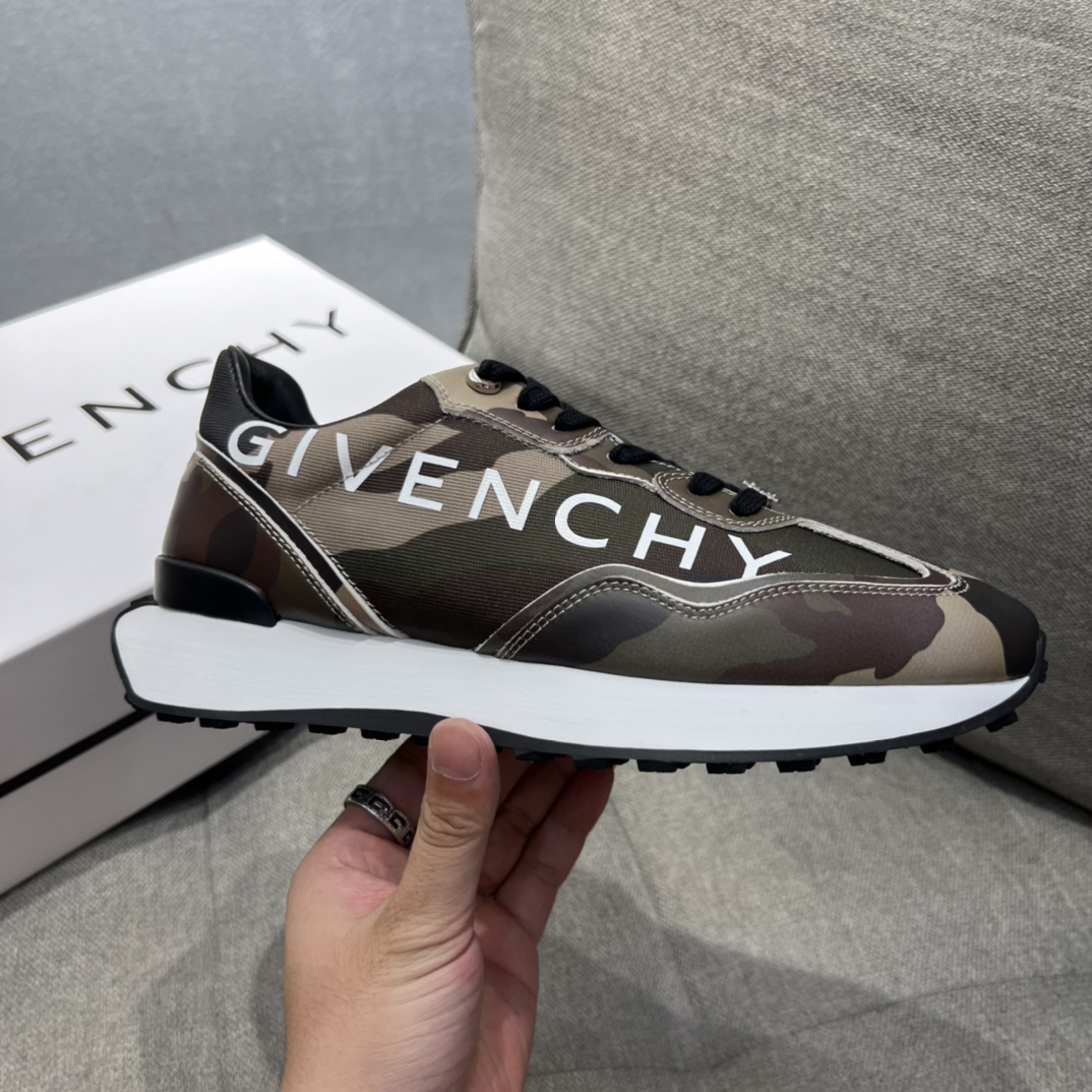 Givenchy GIV Runner Sneakers Brown For Men GVC - Soul Replicas