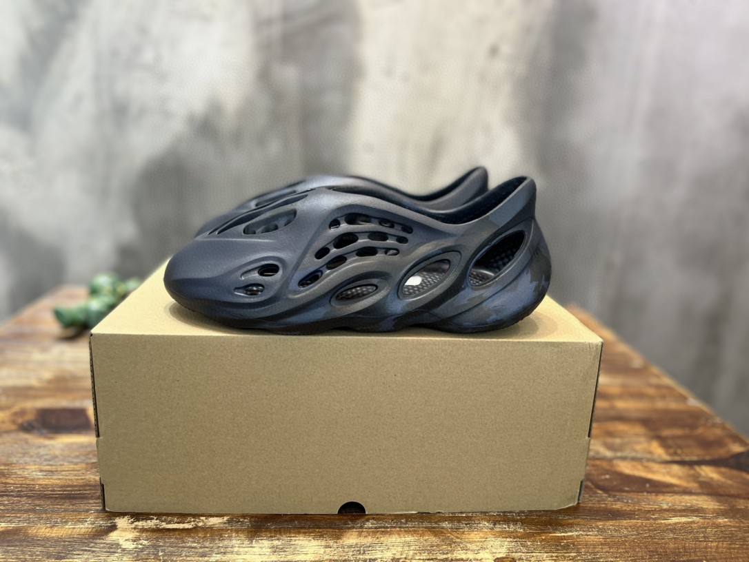 Adidas YZ Foam Runner Mineral Blue For Women GV7903 - Soul Replicas