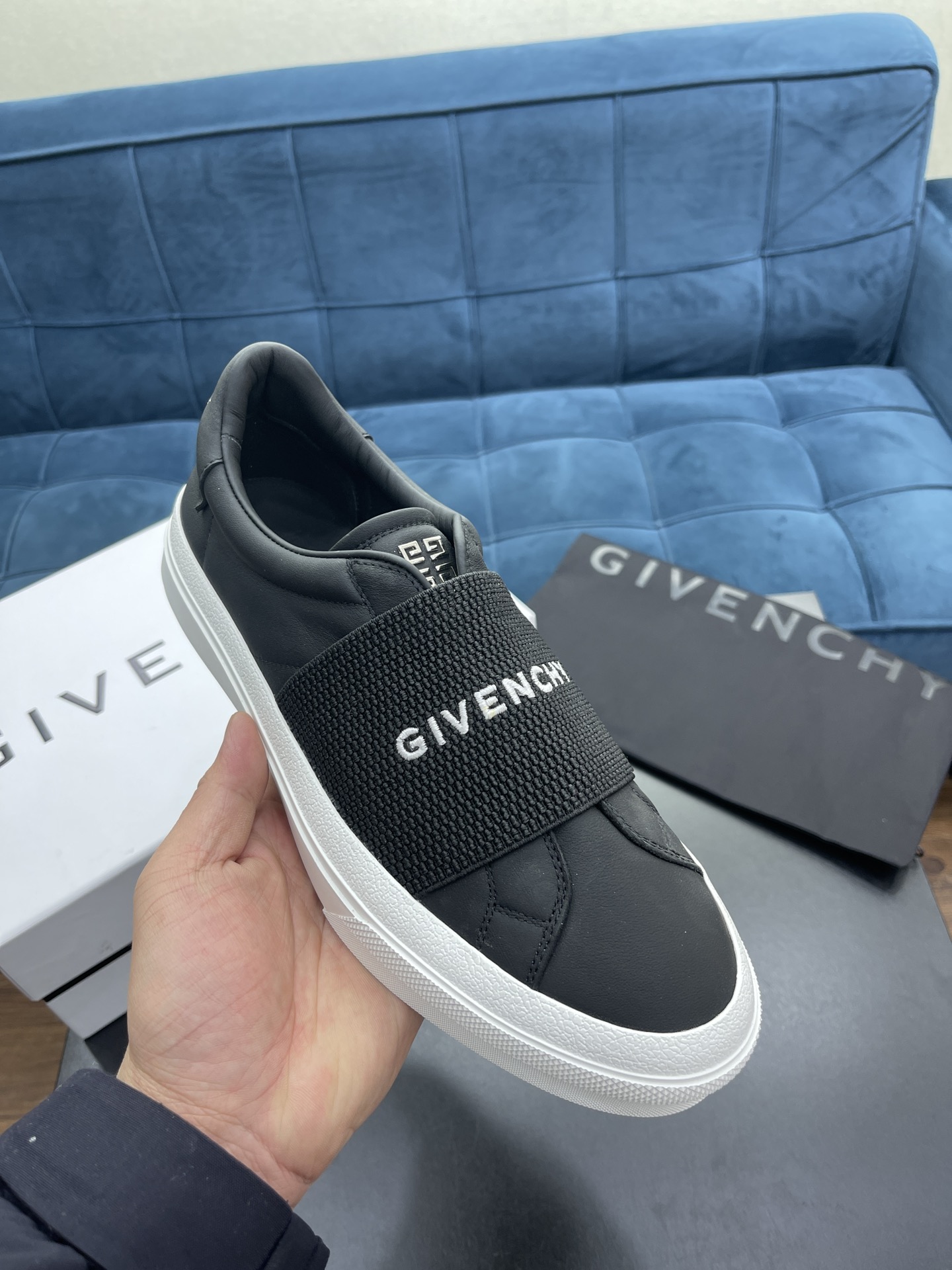 Givenchy Sneakers With Elastic Band Black For Men GVC BH005XH16Y-001 - Soul Replicas