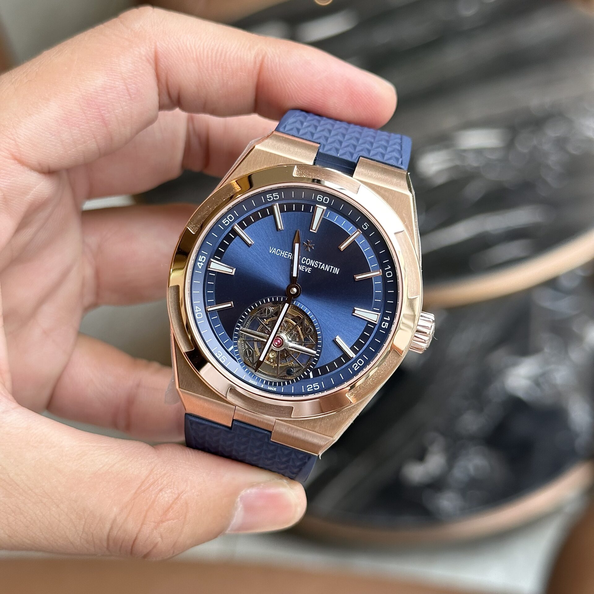 Vacheron Constantin Overseas 6000V Tourbillon Rubber Strap Replica Watch 42.5mm - Soul Replicas