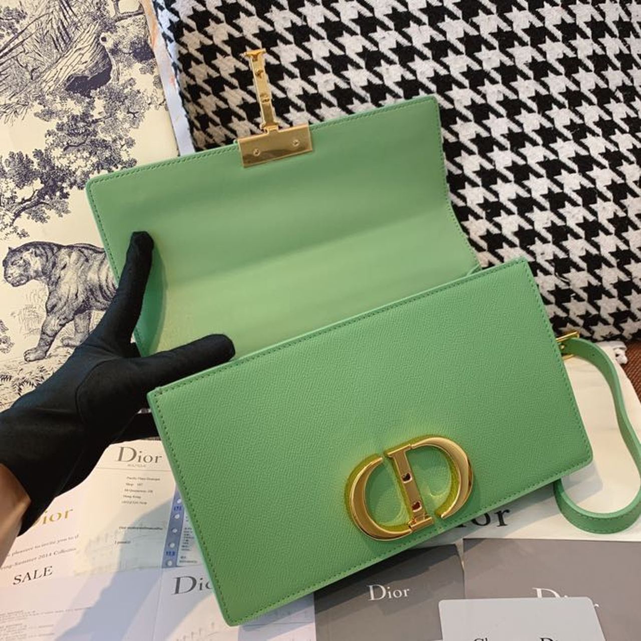 Christian Dior 30 Montaigne Chained Bag Deep Mint Green Box For Women 24cm/9in CD - Soul Replicas