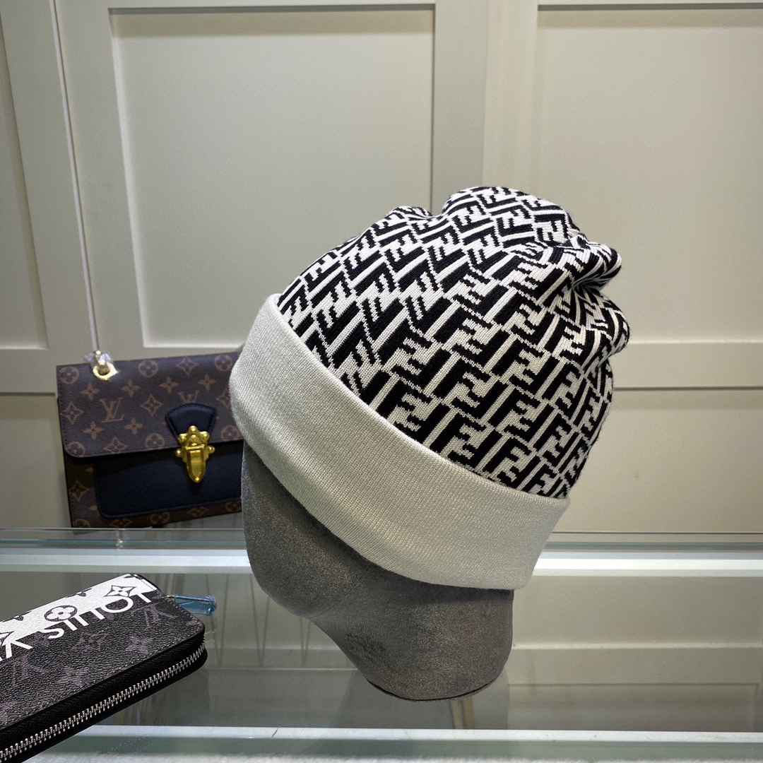 Fendi Beanie In Grey - Soul Replicas