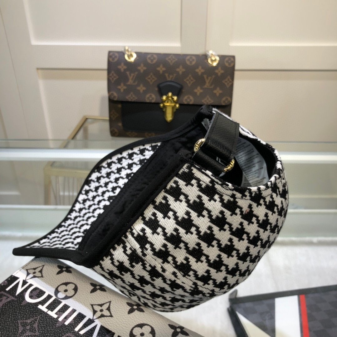 Christian Dior Jack Dior Baseball Cap In White - Soul Replicas