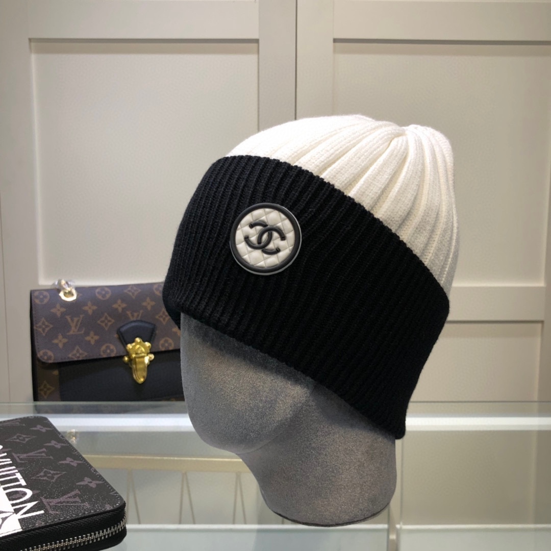 Chanel Beanie In Black & White - Soul Replicas