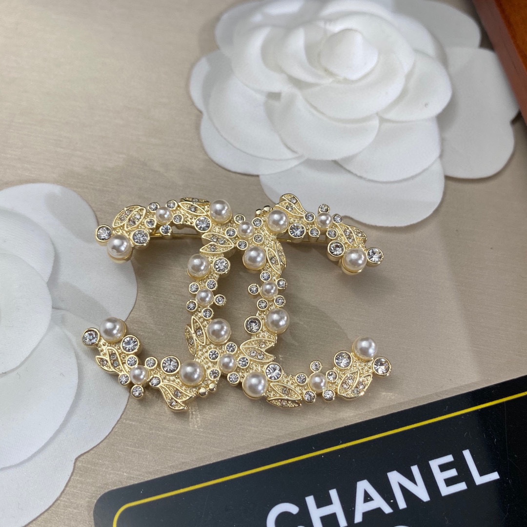 Chanel Brooch - Soul Replicas