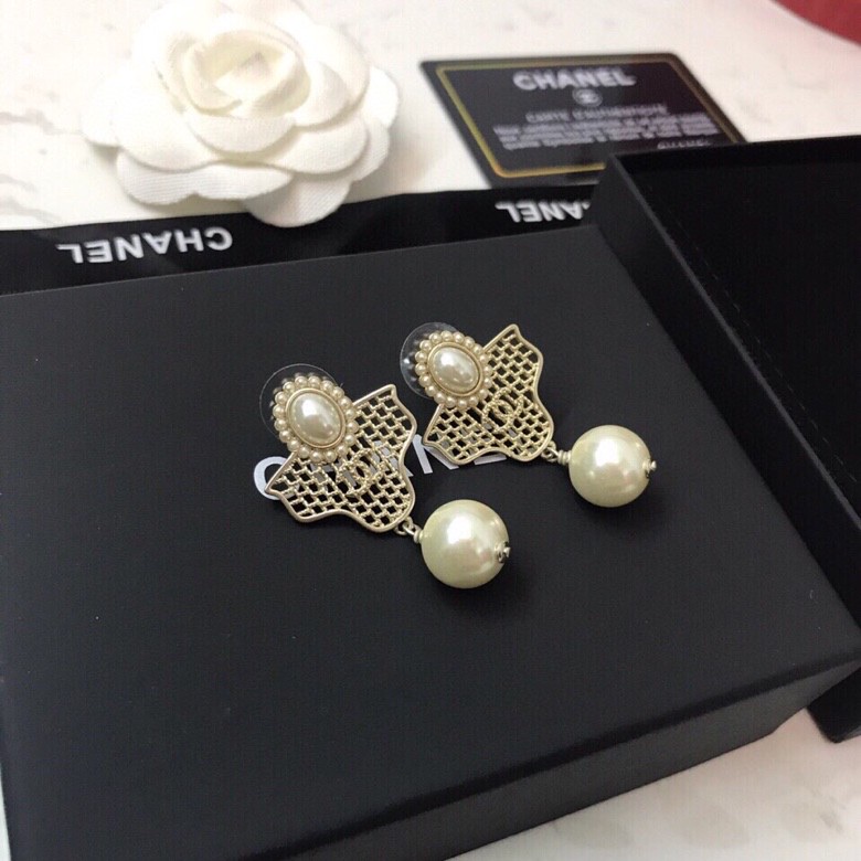 Chanel Earrings - Soul Replicas