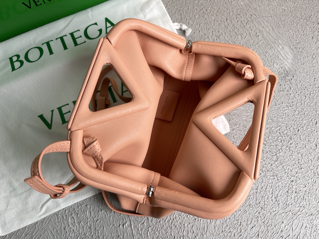 Bottega Veneta Point Pink. For Women. Women's Bags 8.6in/22cm - Soul Replicas