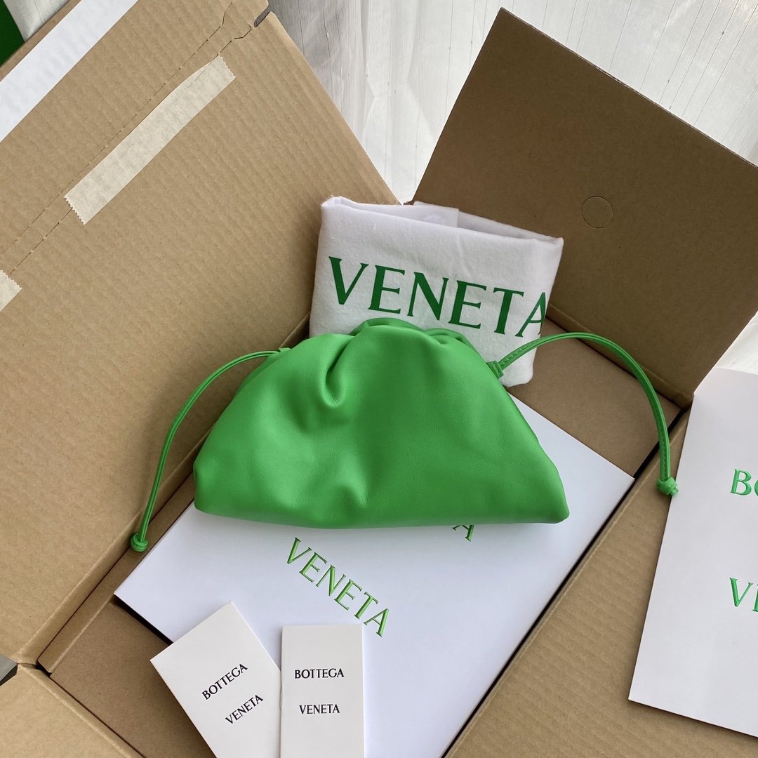 Bottega Veneta Mini Pouch Green. For Women. Women-s Bags 8.7in/22cm 585852V1BW03724 - Soul Replicas