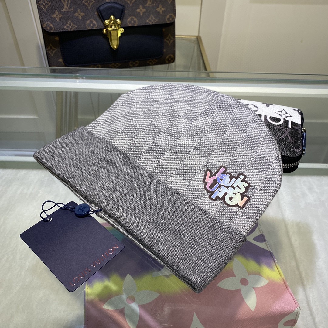 Louis Vuitton Beanie In Grey LV Headwear - Soul Replicas