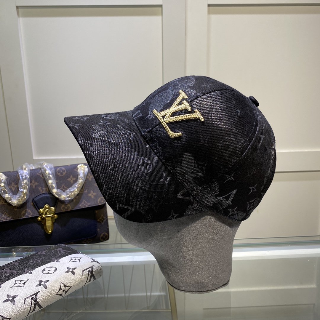 Louis Vuitton Be My Cap In Black - Soul Replicas