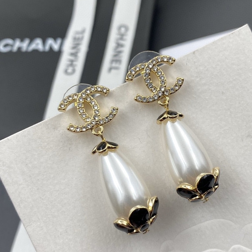 Chanel Earrings - Soul Replicas