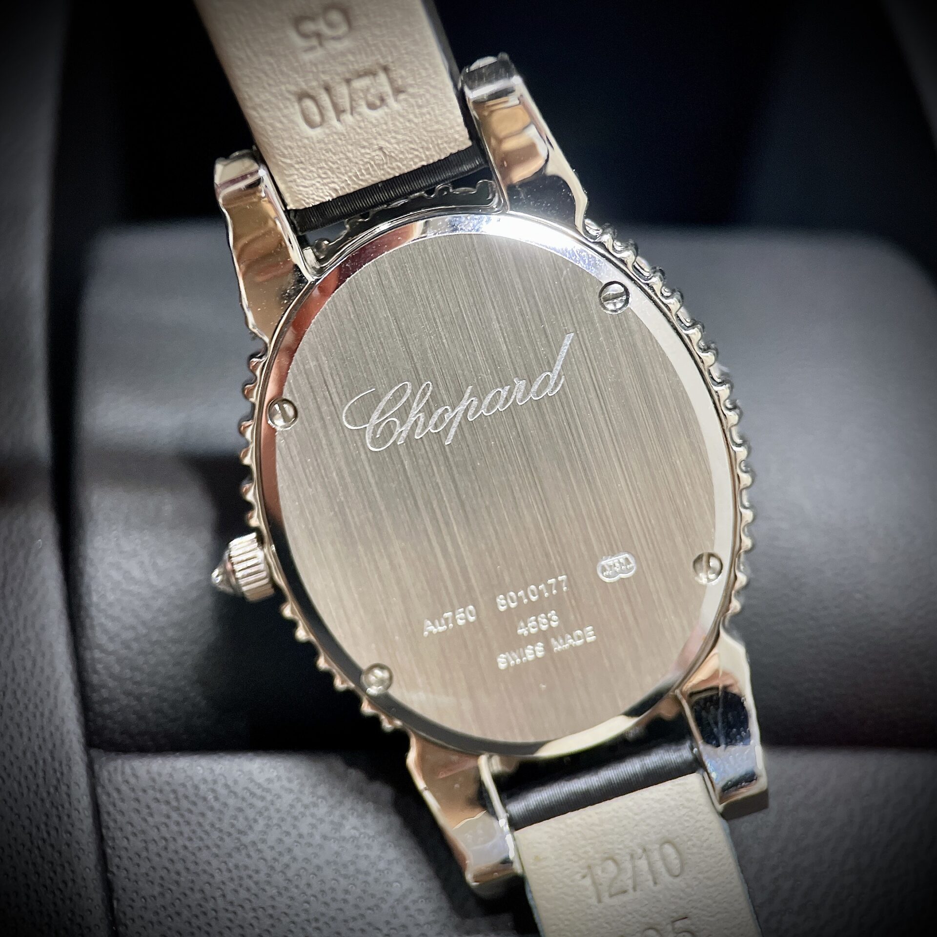 Chopard Mother Of Pearl Dial Replica 1:1 Watch Full Diamond Moissanite 34mm - Soul Replicas