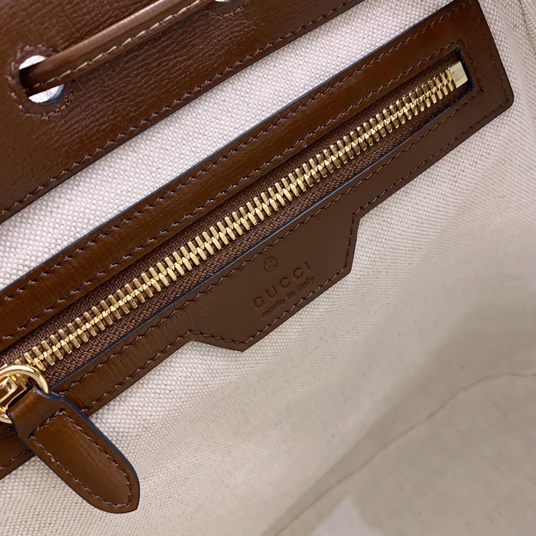 Gucci Backpack With Interlocking G Brown For Women. Women-s Bags 11.8in/30cm Gucci ‎ - Soul Replicas