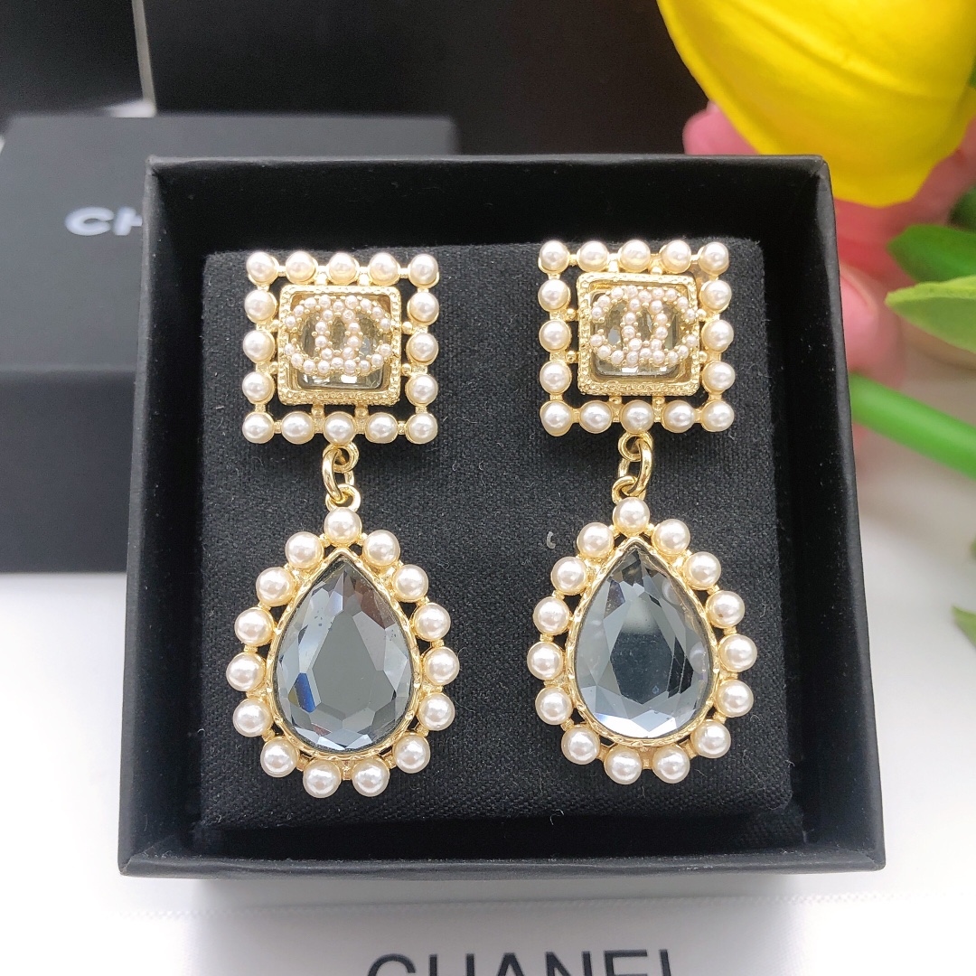 Chanel Earrings - Soul Replicas