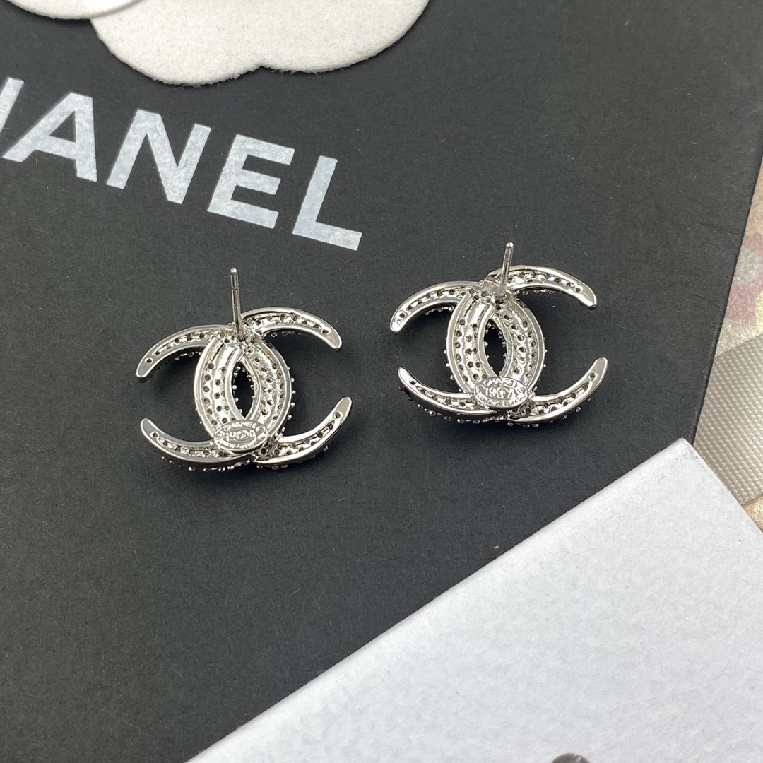 Chanel Earrings - Soul Replicas