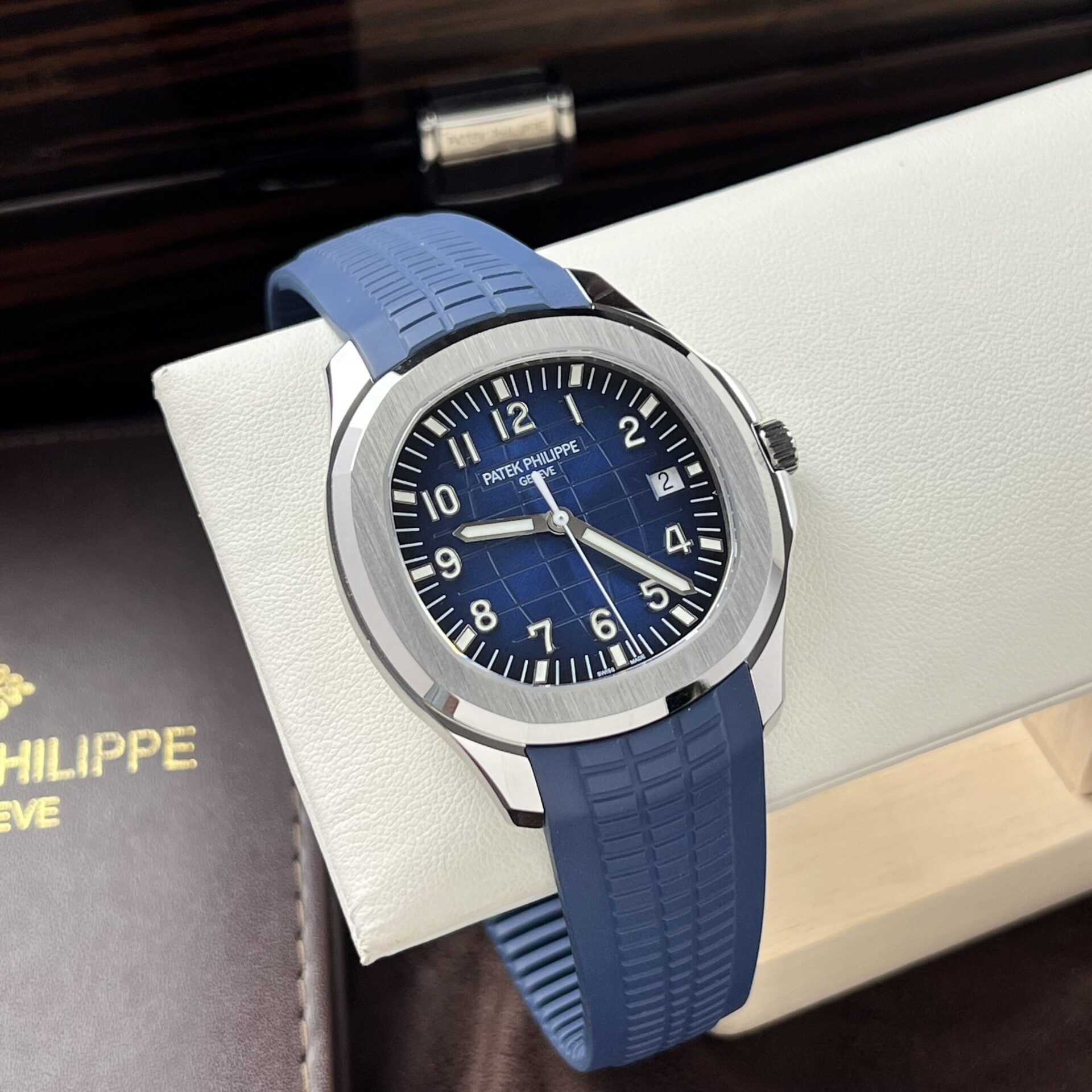 Patek Philippe Replica Watch Aquanaut 5168G Blue Dial 3K Factory 42mm - Soul Replicas
