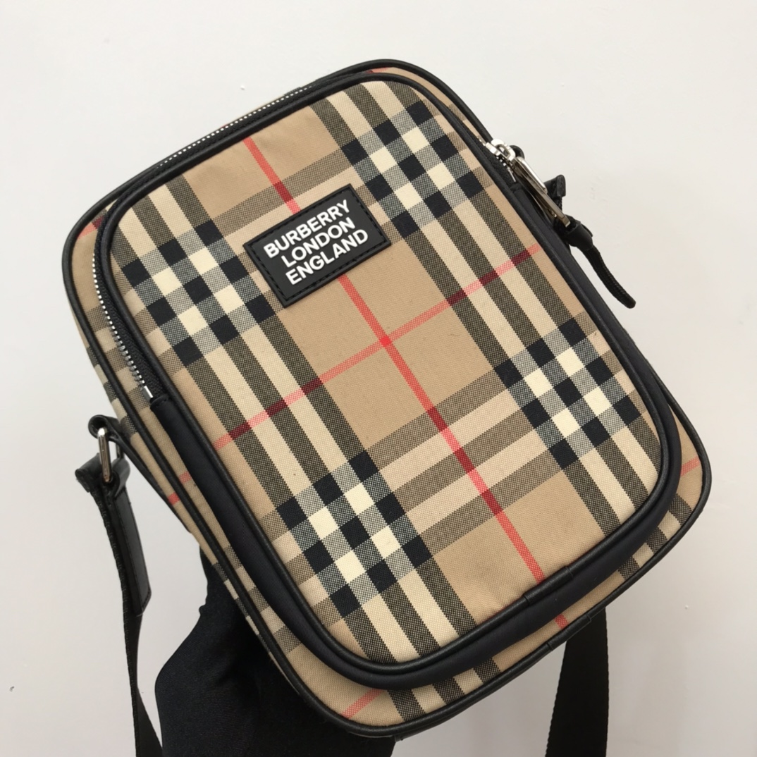 Burberry Vintage Check And Crossbody Bag For Men. Men-s Bags 8.7in/22cm - Soul Replicas