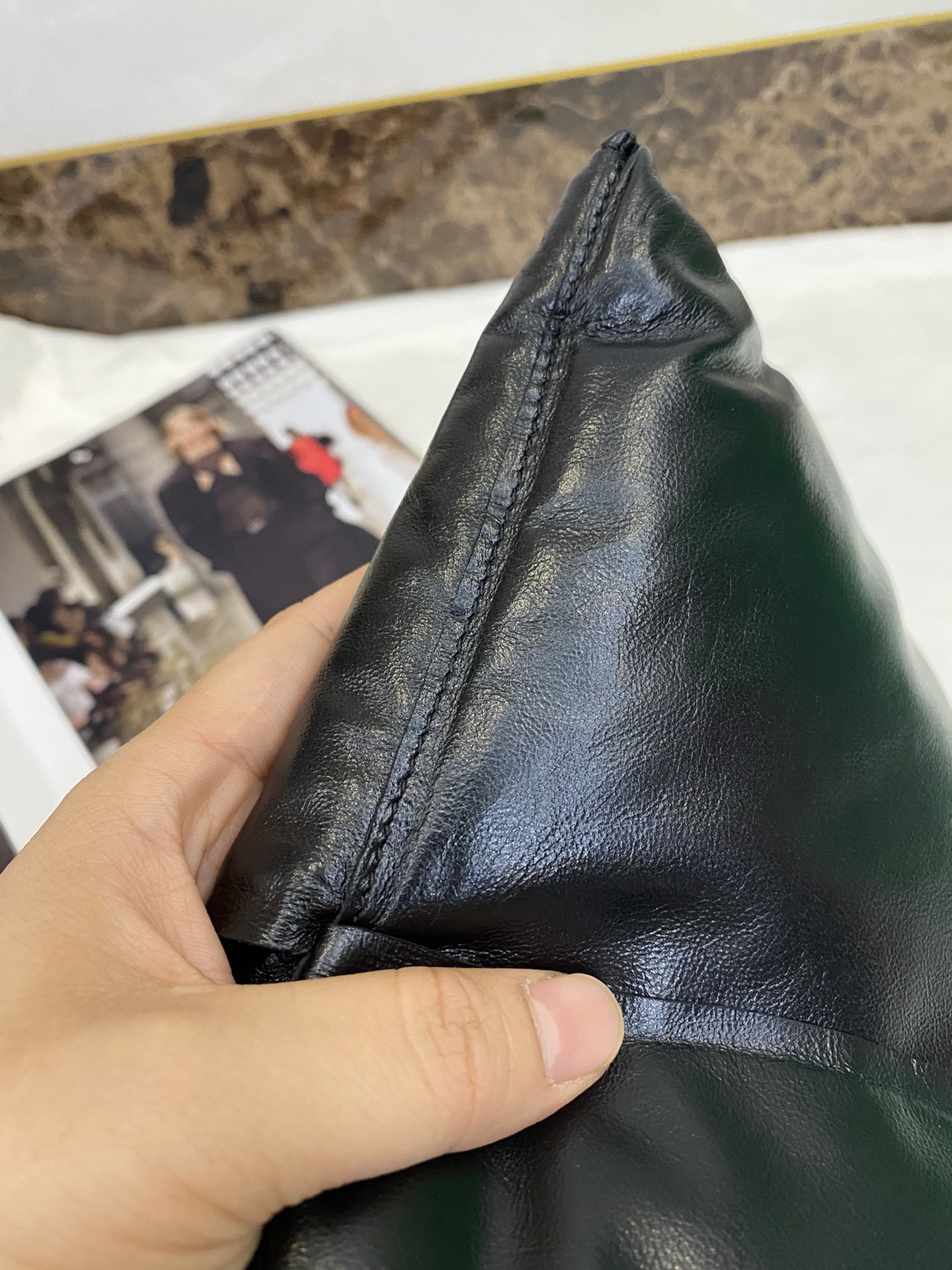 Bottega Veneta Clutch Black. For Women. Women-s Bags 11in/28cm - Soul Replicas