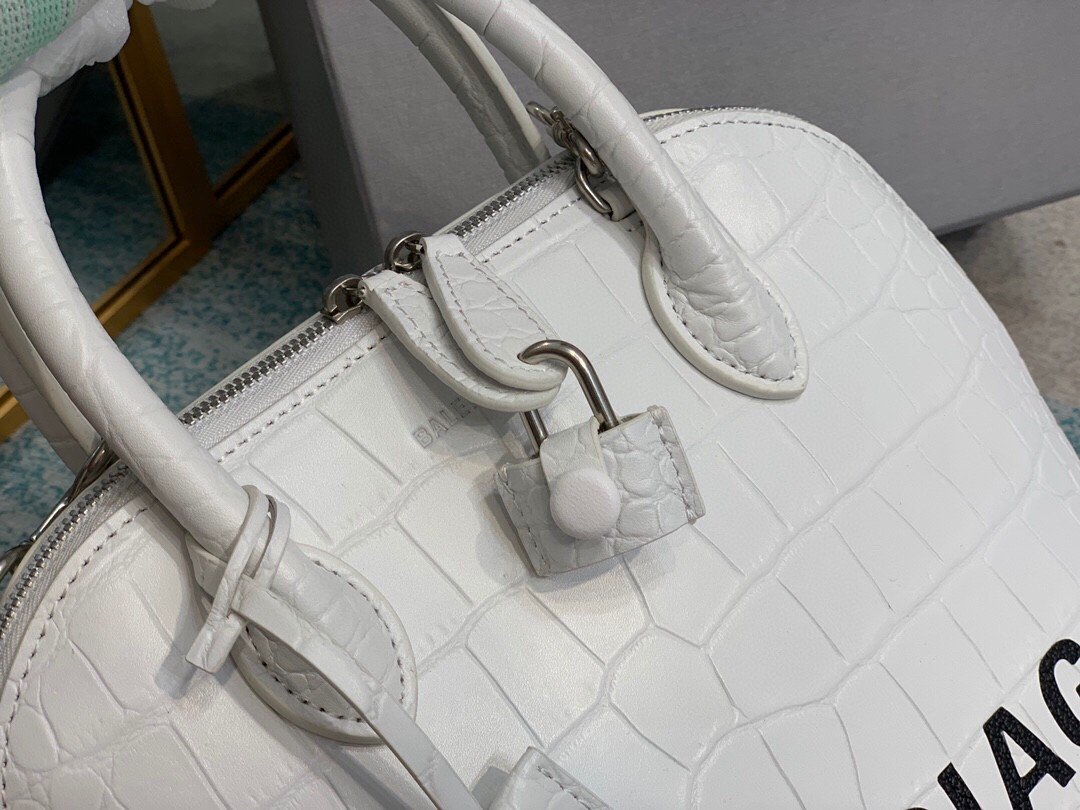 Balenciaga Ville XXS Handbag In White. For Women. Women-s Bags 8.6in/22cm - Soul Replicas