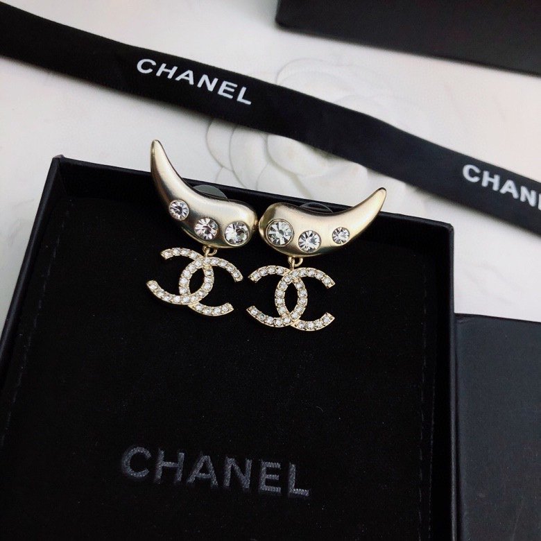 Chanel Earrings - Soul Replicas