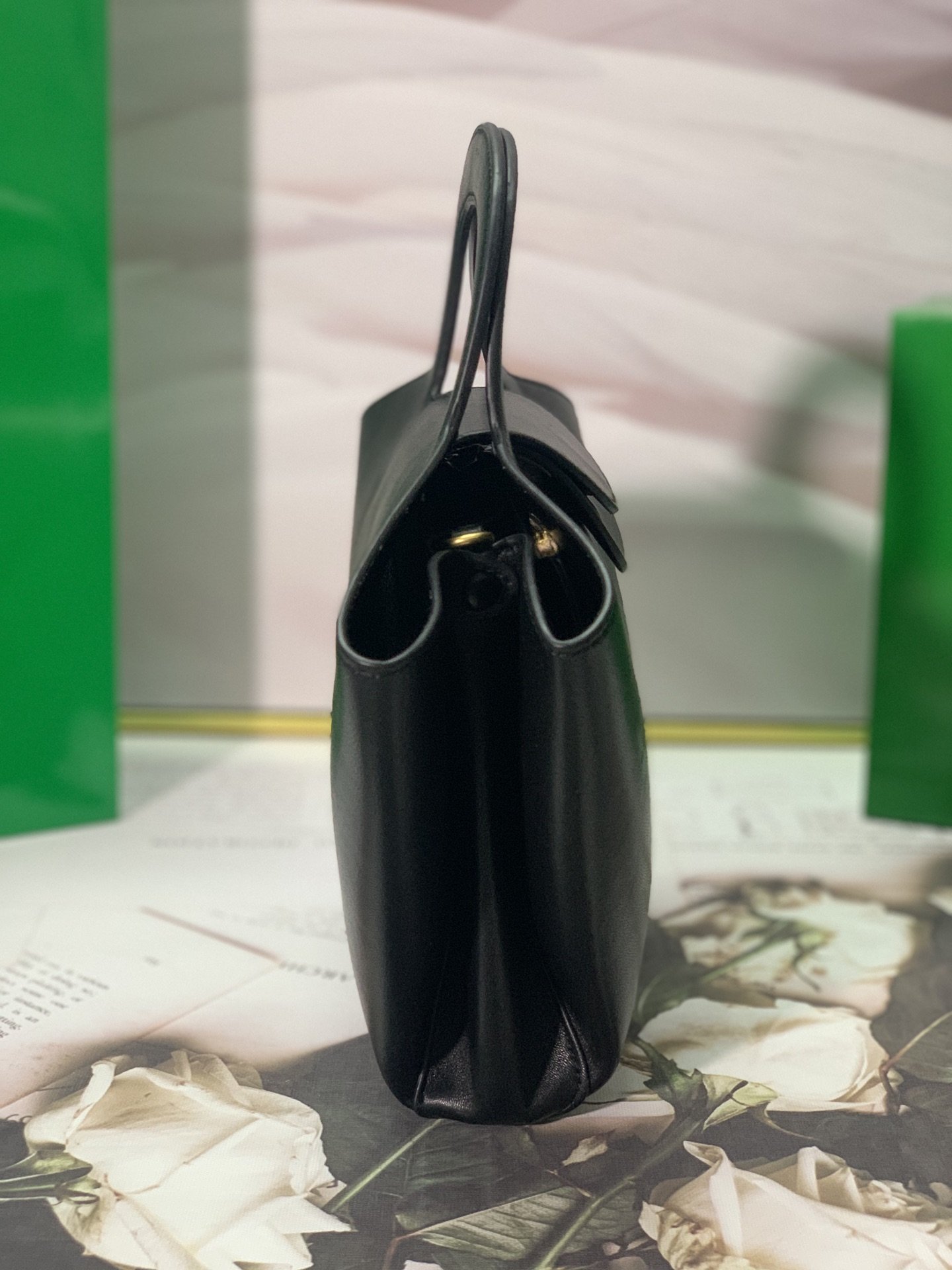 Bottega Veneta Handle Bag Black. For Women. Women's Bags 12.6in/32cm - Soul Replicas