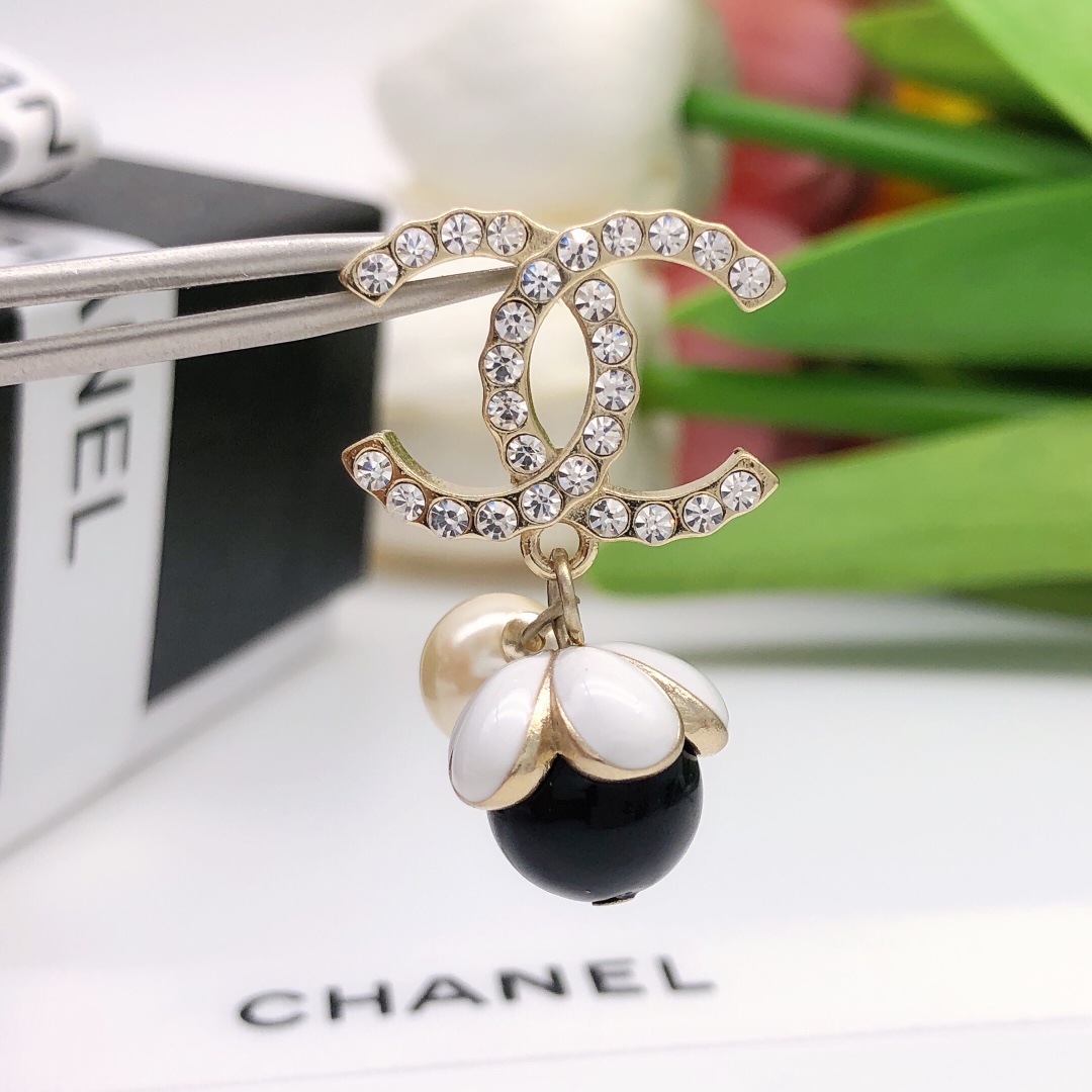Chanel Earrings - Soul Replicas