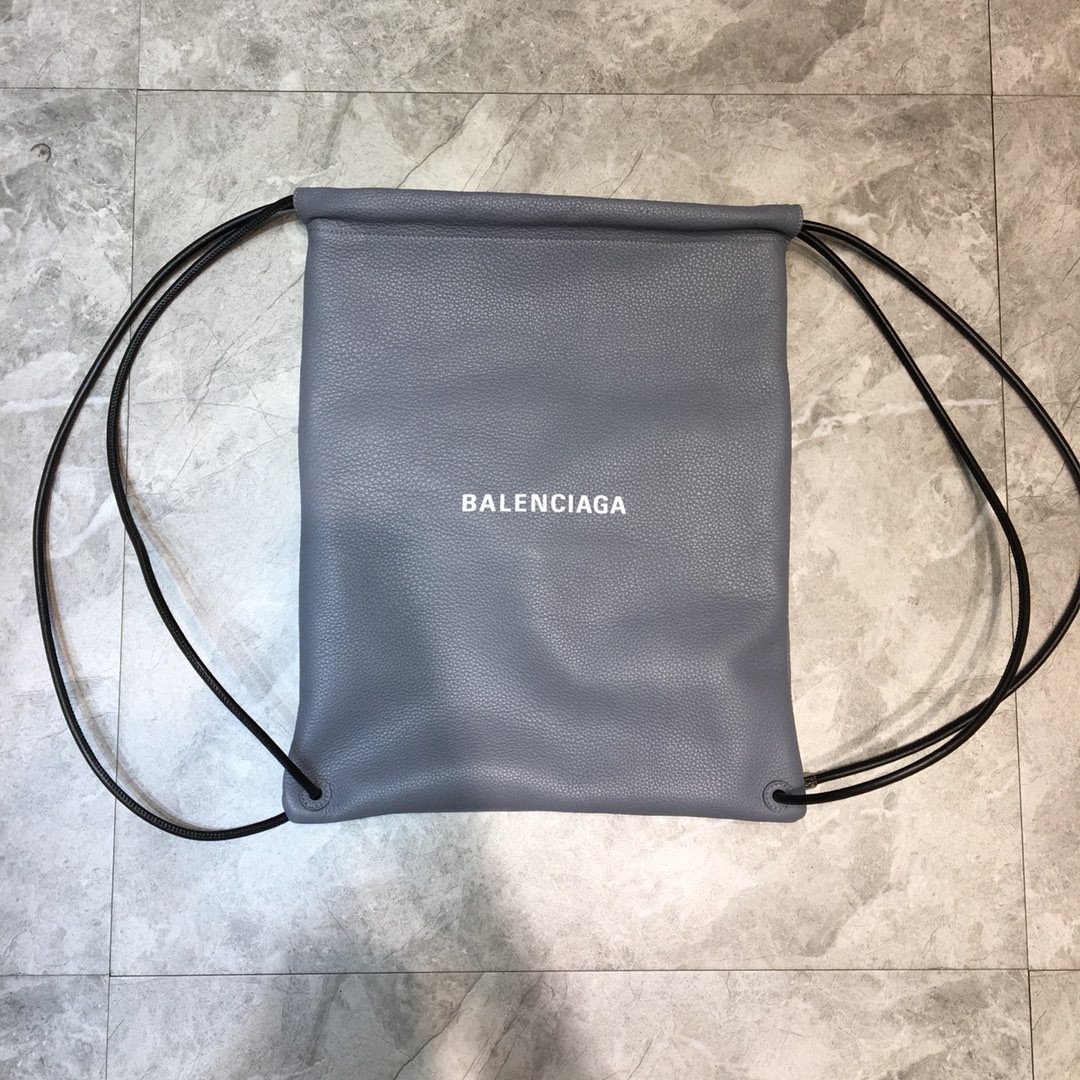 Balenciaga Everyday Drawstring Backpack In Grey. For Women. Women-s Bags 18.5in/47cm - Soul Replicas