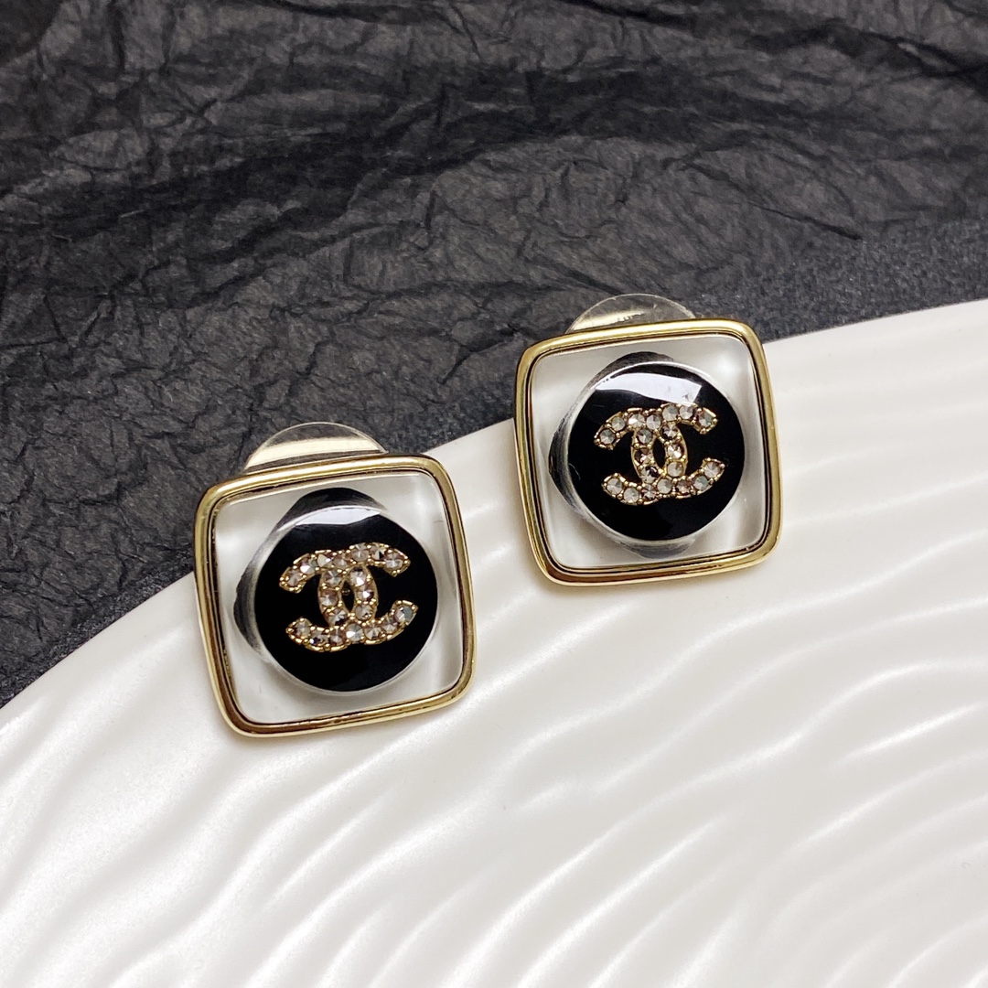 Chanel Earrings - Soul Replicas