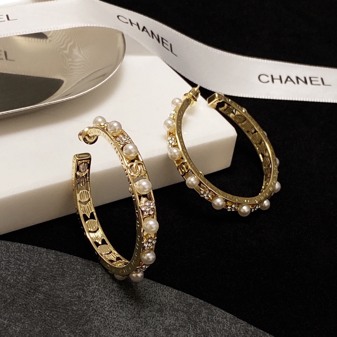 Chanel Earrings - Soul Replicas