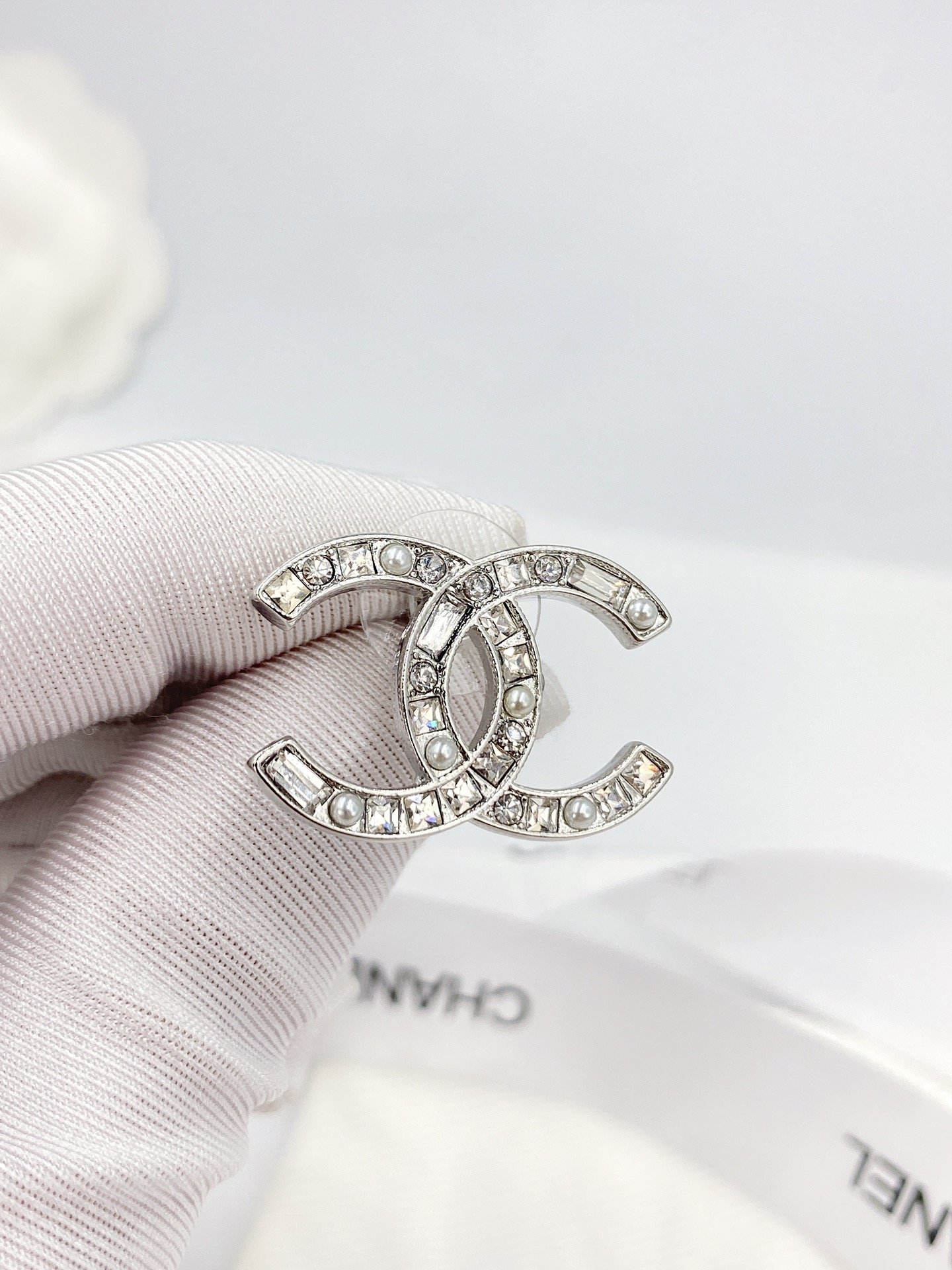 Chanel Earrings - Soul Replicas