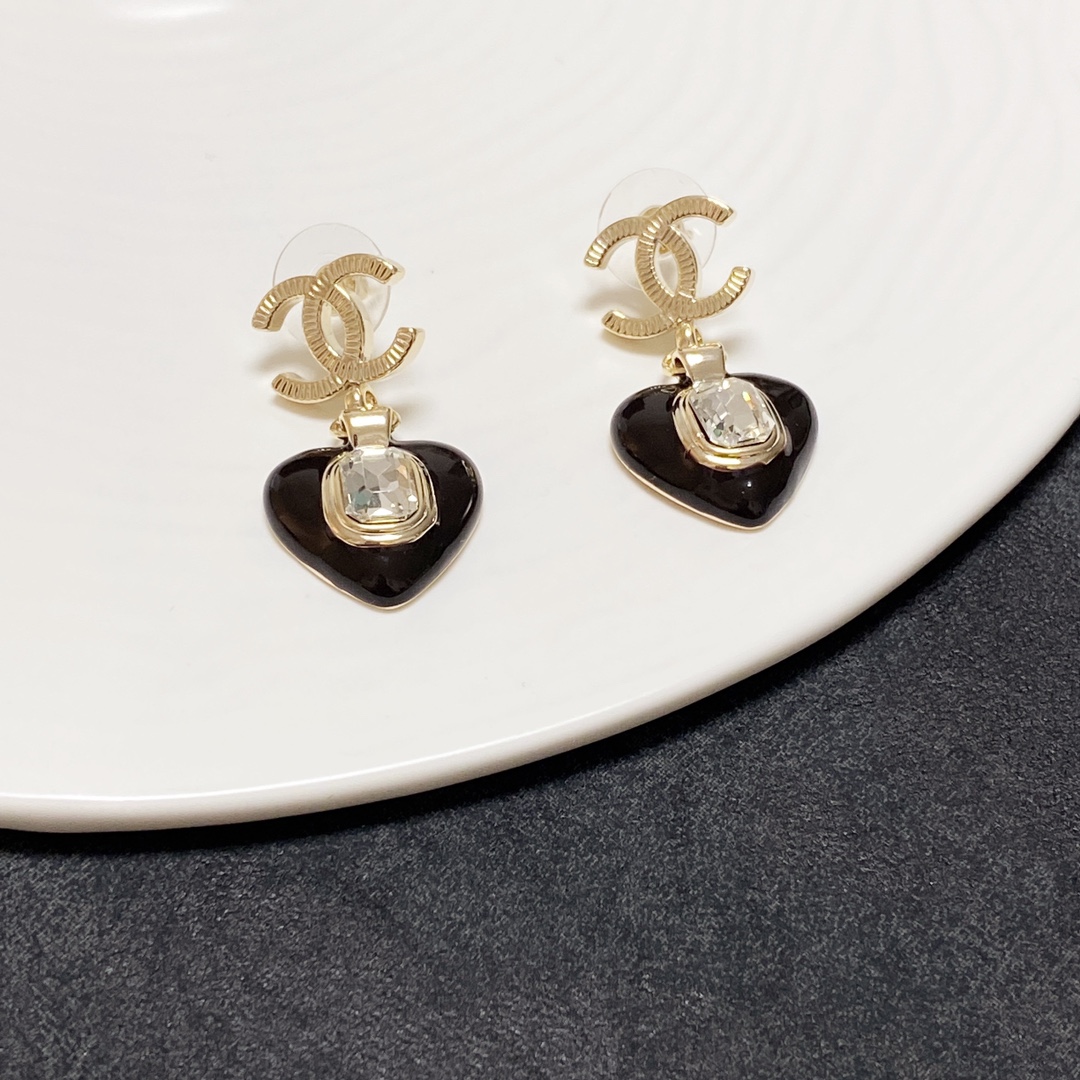 Chanel Earrings - Soul Replicas