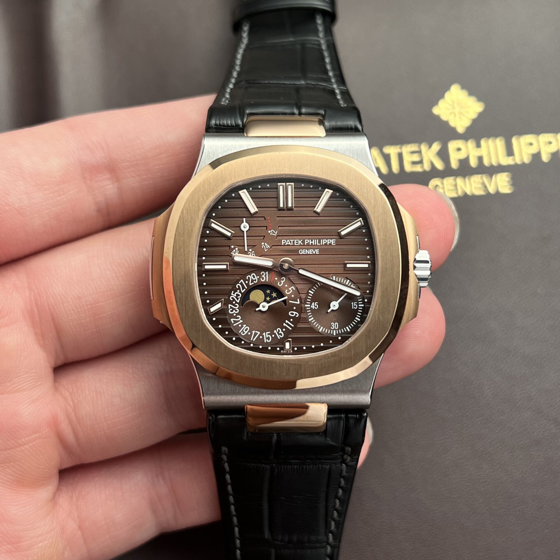 Patek Philippe 5712R Demi Rose Gold High Quality Replica Watch Factory GR 40mm - Soul Replicas