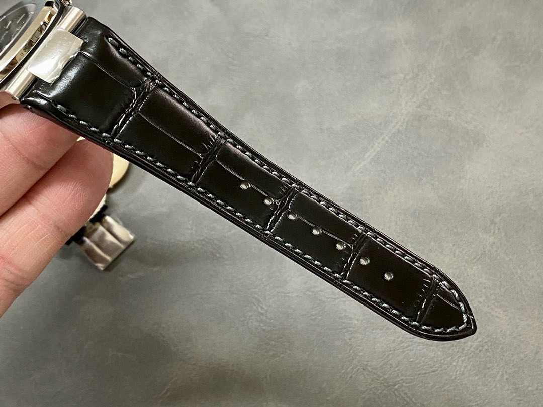 Patek Philippe Best Replica Watch Nautilus 5712 Gray Dial Leather Strap PPF 40mm - Soul Replicas