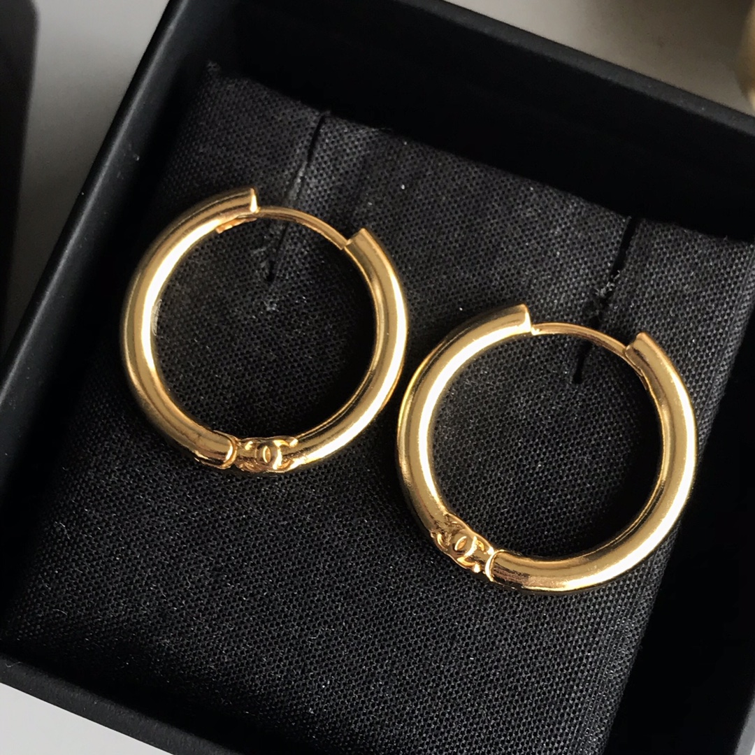 Chanel Earring - Soul Replicas