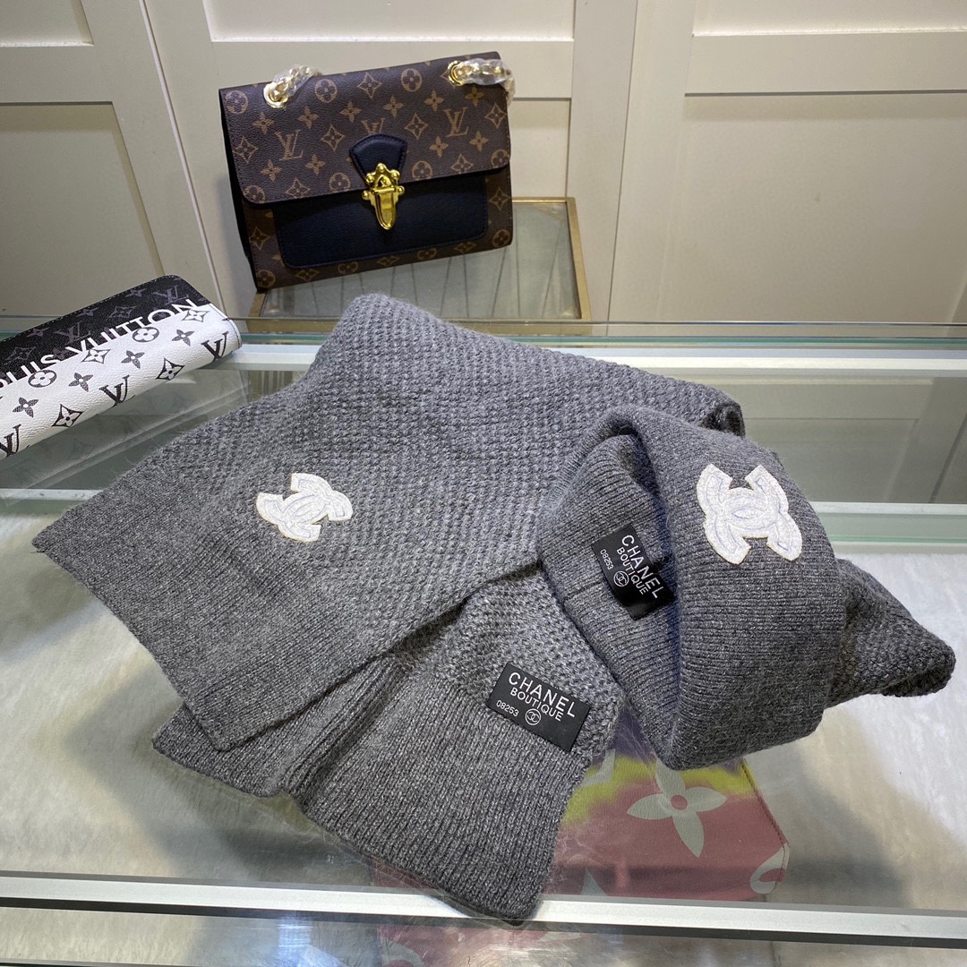 Chanel Beanie & Scarf Set In Grey - Soul Replicas