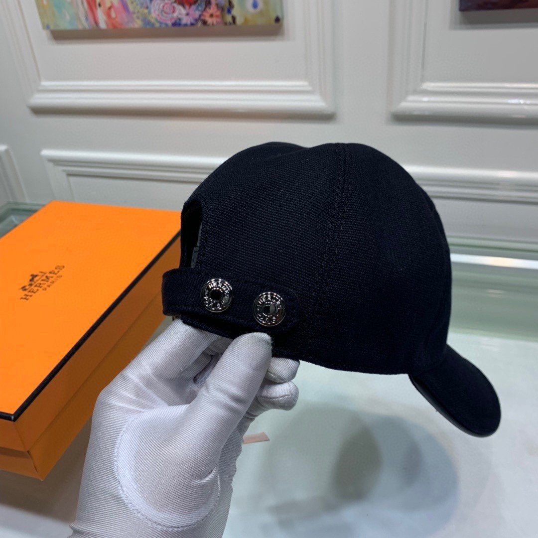 Hermes Davis H Primavera Cap Dark Blue Hermes Cap - Soul Replicas