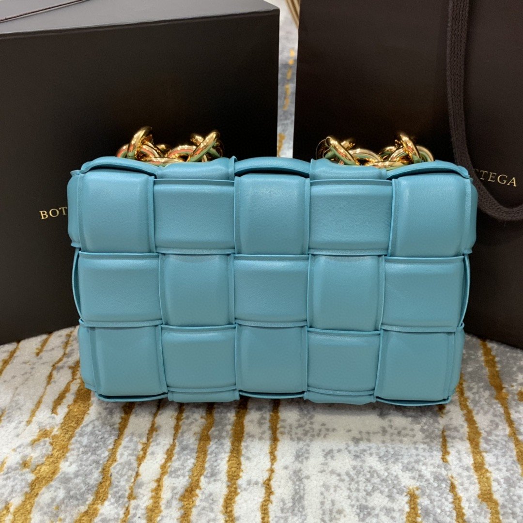 Bottega Veneta Chain Cassette Bag For Women 10.2in/26cm In Light Blue - Soul Replicas