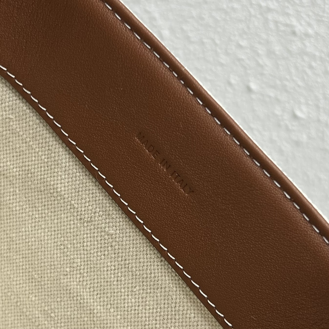 Celine Medium Box Cuir Triomphe In Textile Natural / Tan For Women 6in/16cm 199252EFL.02NT - Soul Replicas