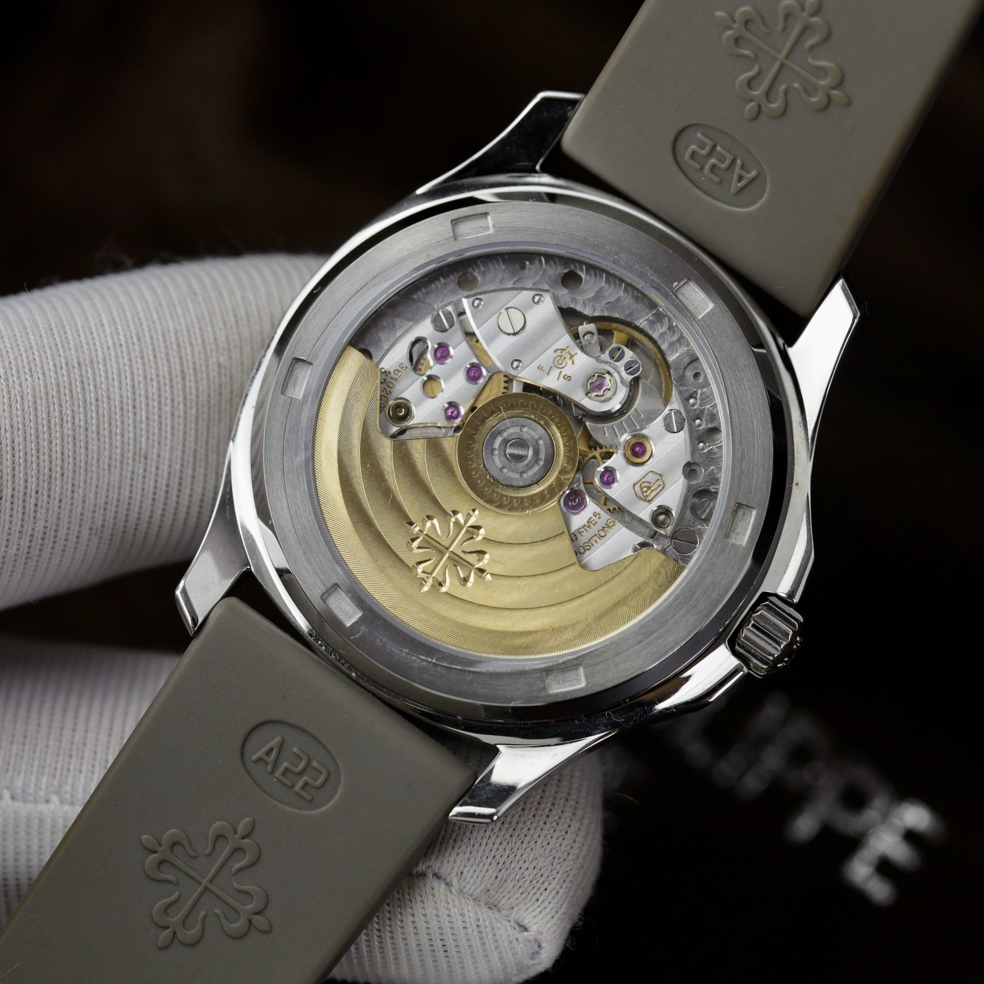 Patek Philippe Replica Watch Aquanaut 5067 Gray Dial Rubber Strap 35.6mm - Soul Replicas