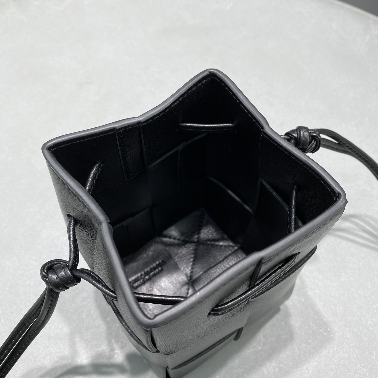 Bottega Veneta Mini Cassette Bucket Bag Black. For Women. Women-s Bags 5.5in/14cm 680217VCQC48425 - Soul Replicas