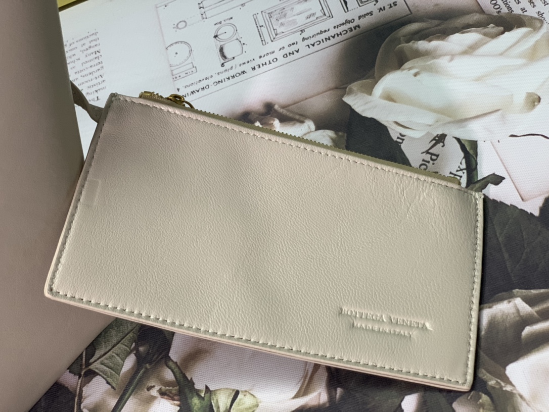 Bottega Veneta Handle Bag White. For Women. Women's Bags 12.6in/32cm - Soul Replicas