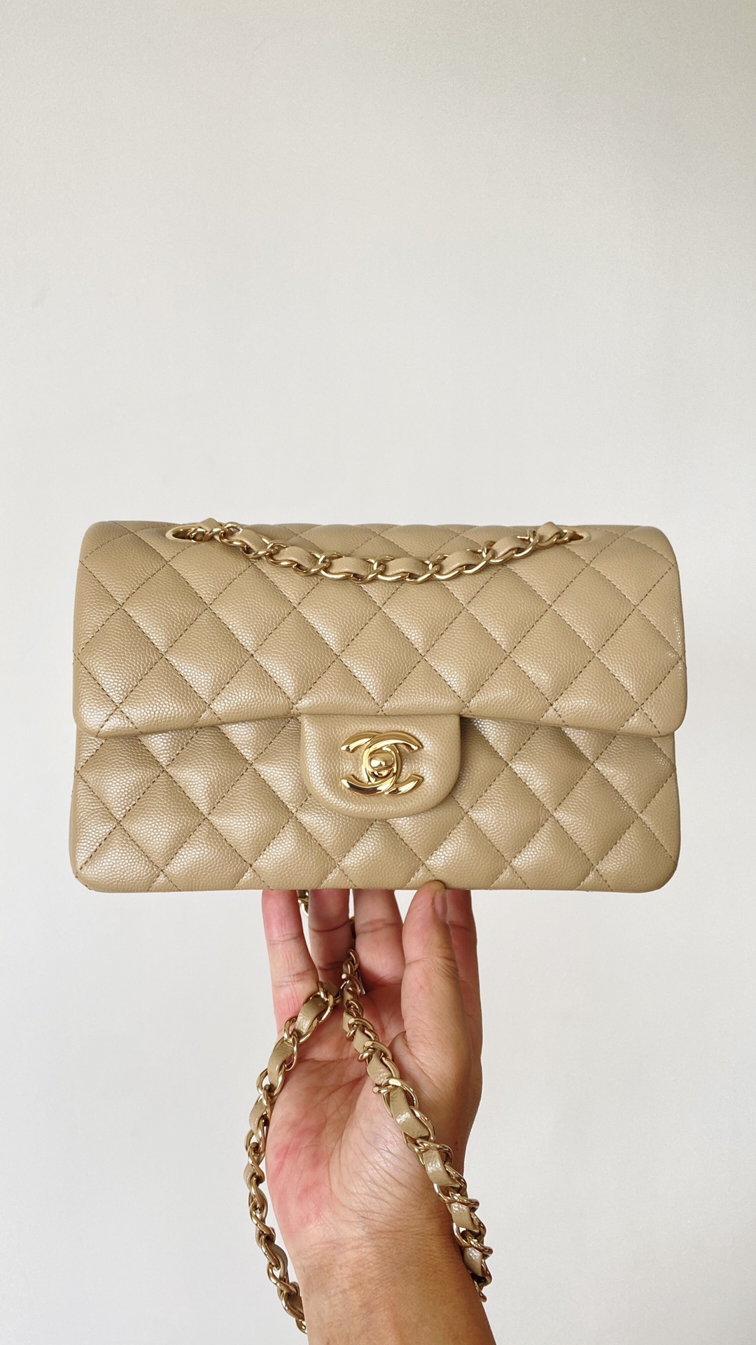 ChanelSmall Classic Handbag Beige For Women. Women-s Bags 9.1in/23cm - Soul Replicas