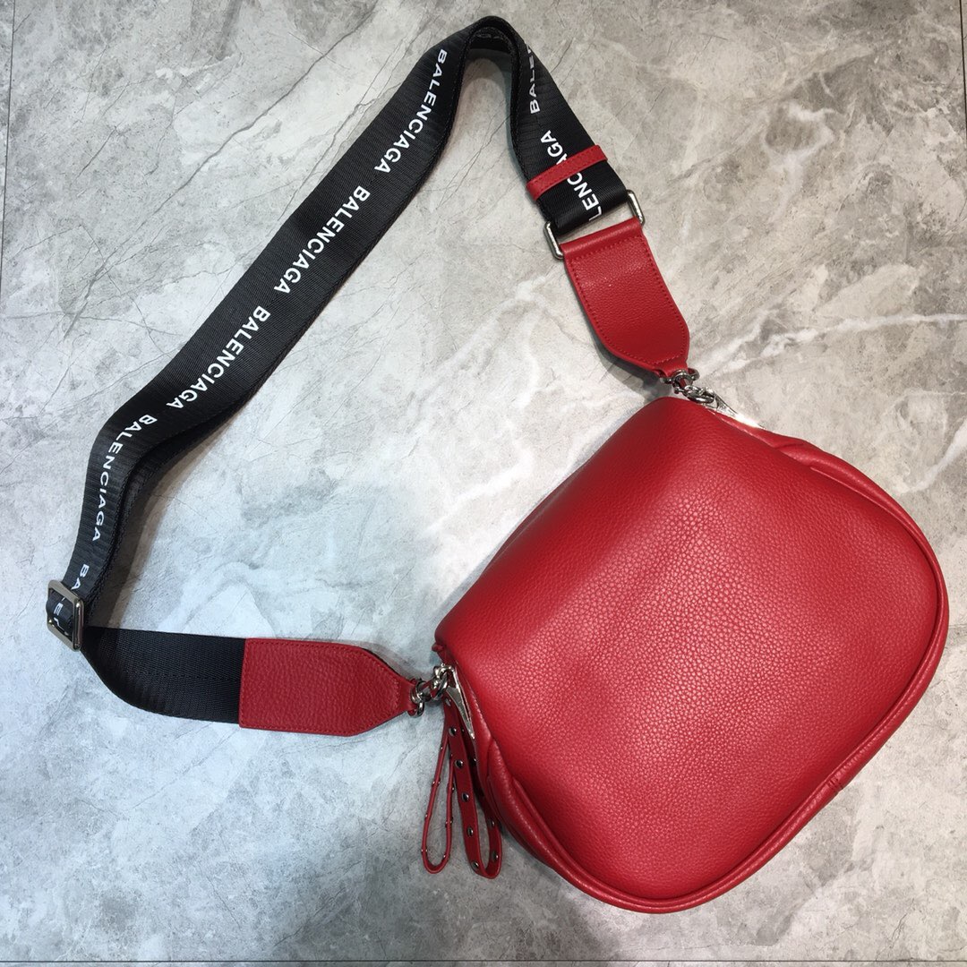 Balenciaga Sling Bag In Red. For Women. Women-s Bags 9.1in/23cm - Soul Replicas