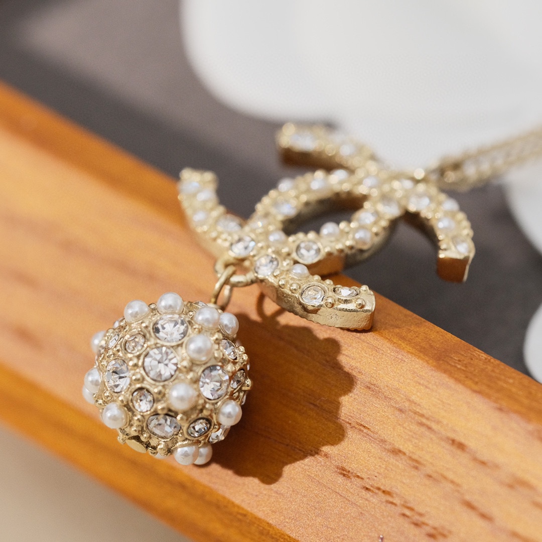 Chanel Necklace - Soul Replicas