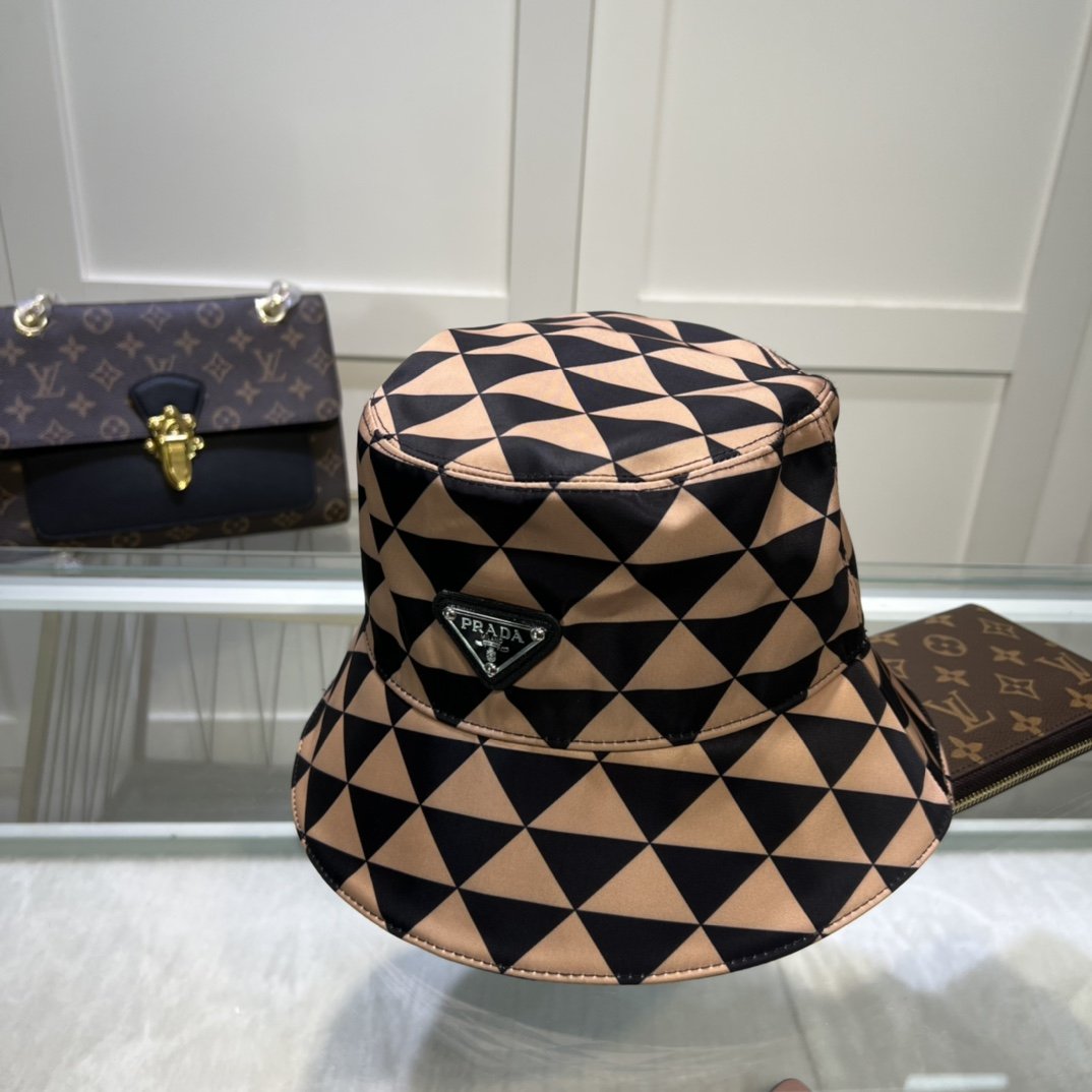 Prada Re-Nylon Bucket Hat Black/Beige Prada Hat - Soul Replicas