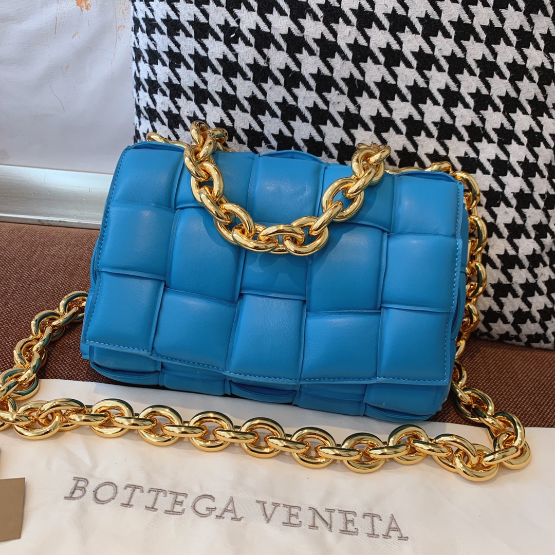 Bottega Veneta Chain Cassette Blue. For Women. Women's Bags 10.2in/26cm - Soul Replicas