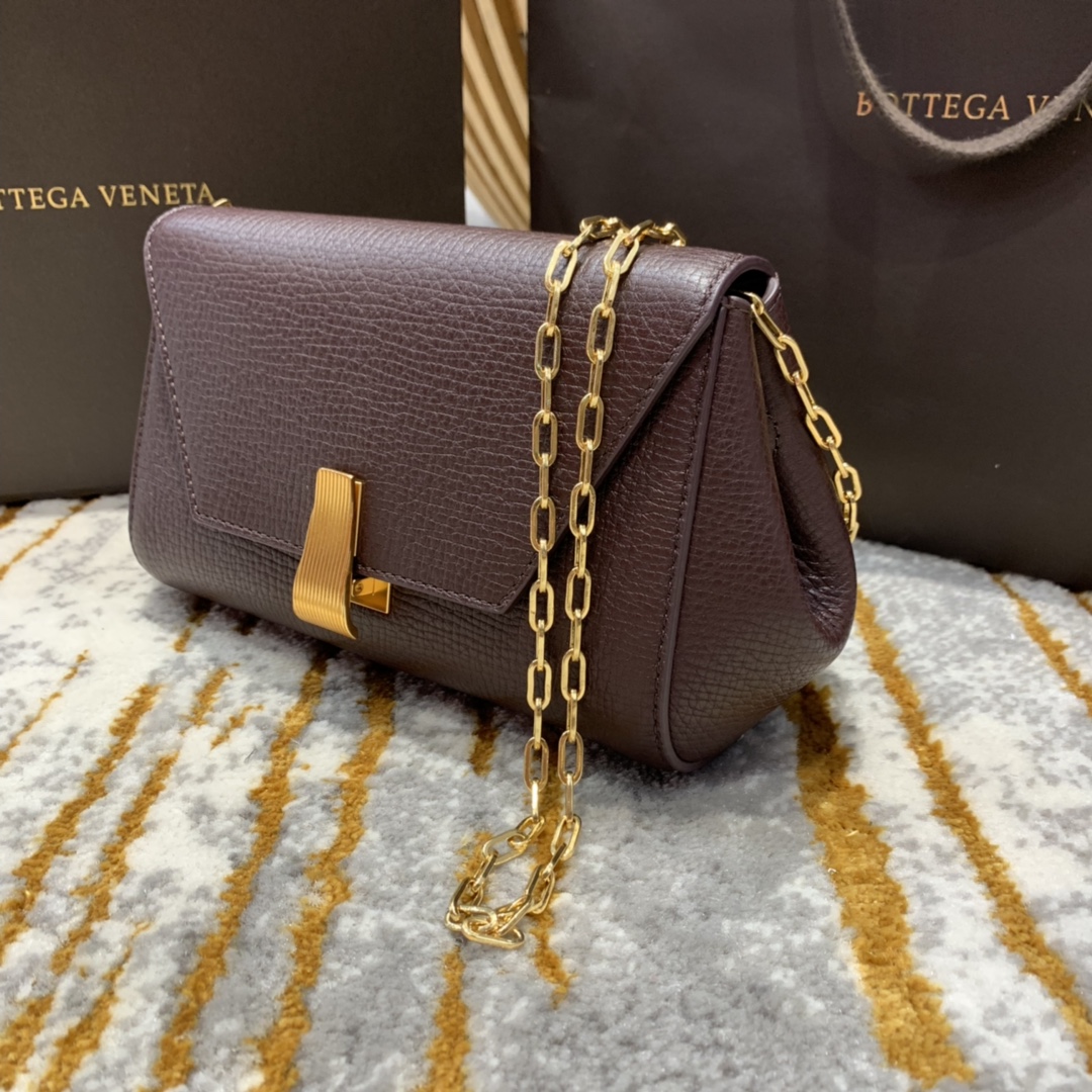 Bottega Veneta Mini Angle Palmellato Bag Purple. For Women. Women's Bags 7.5in/19cm - Soul Replicas
